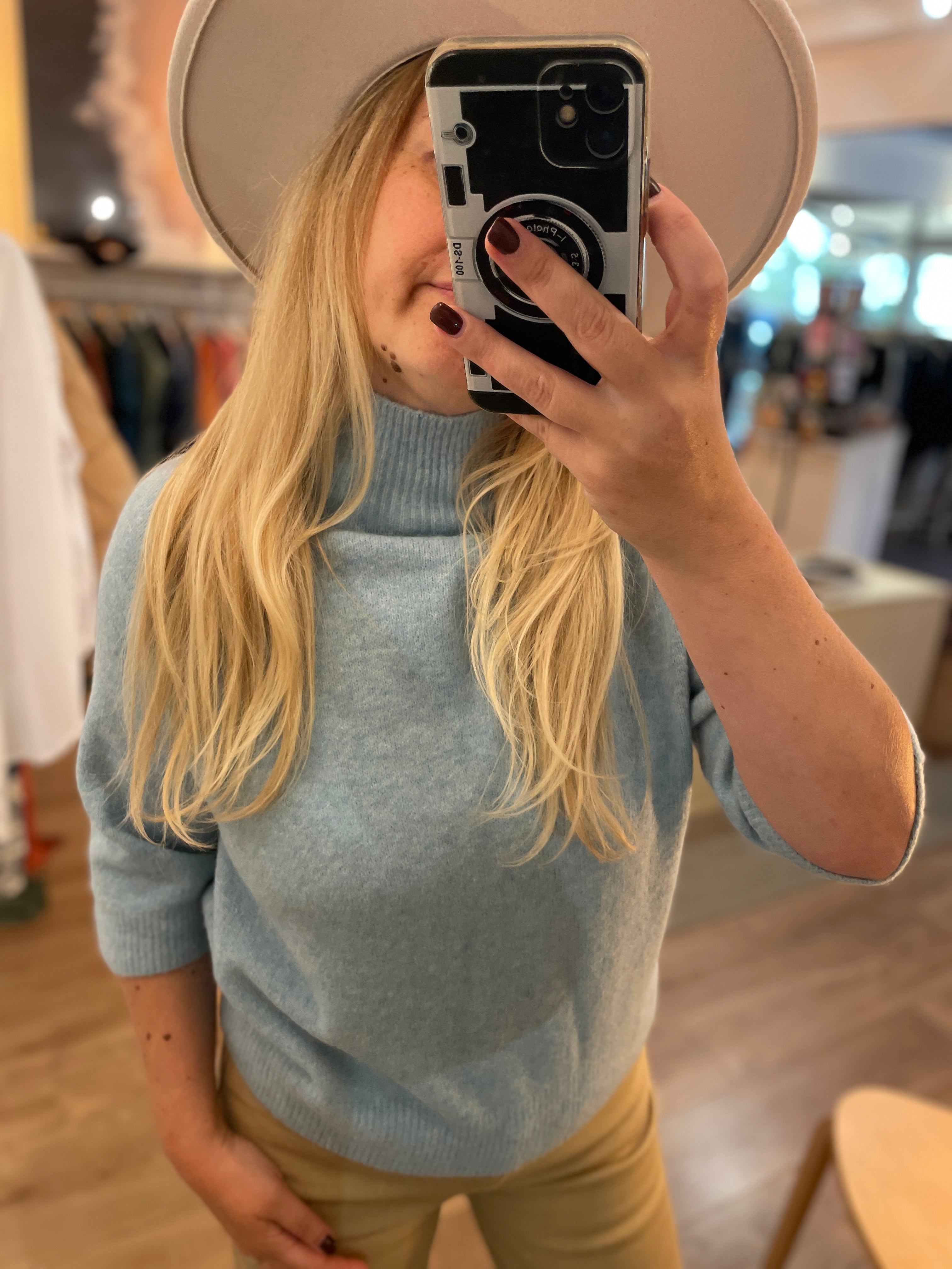 Pull bleu ciel manches 3/4