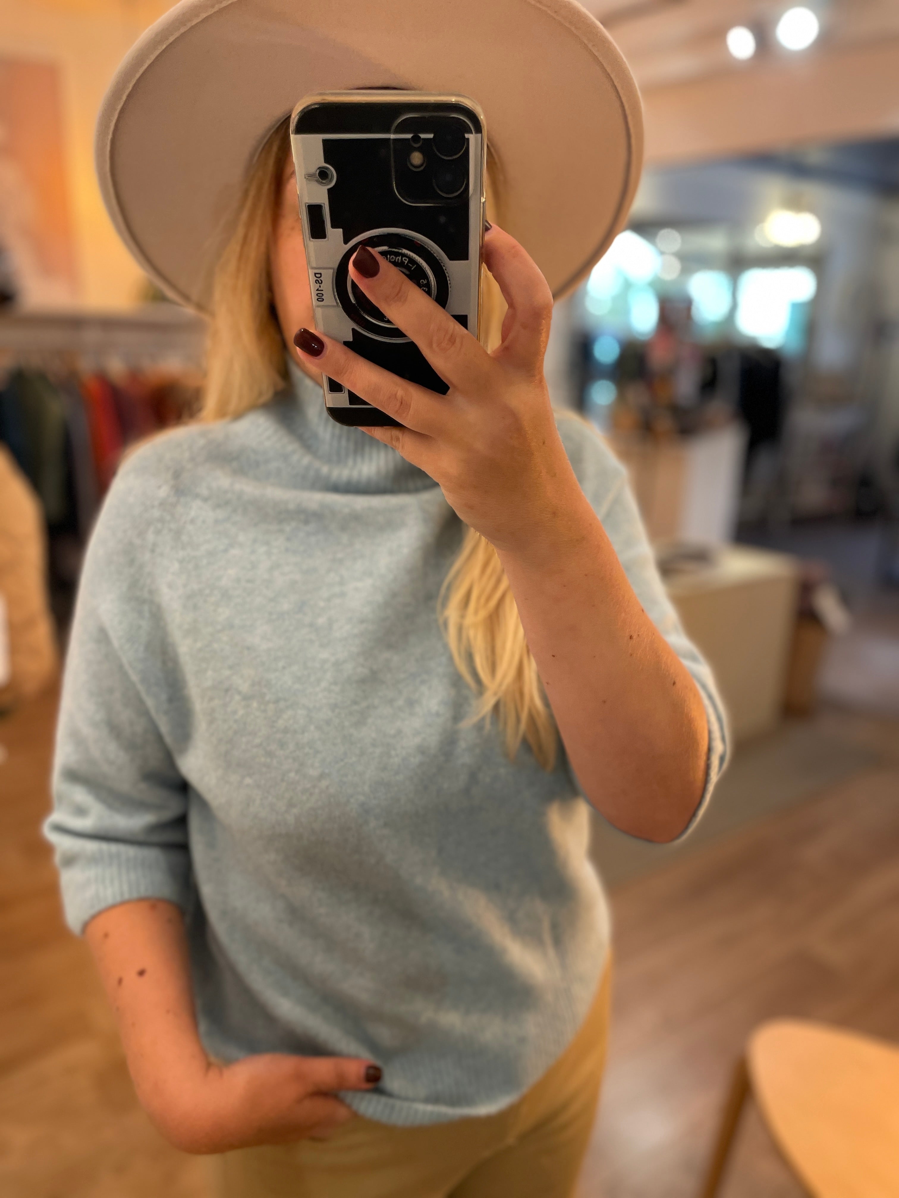 Pull bleu ciel manches 3/4