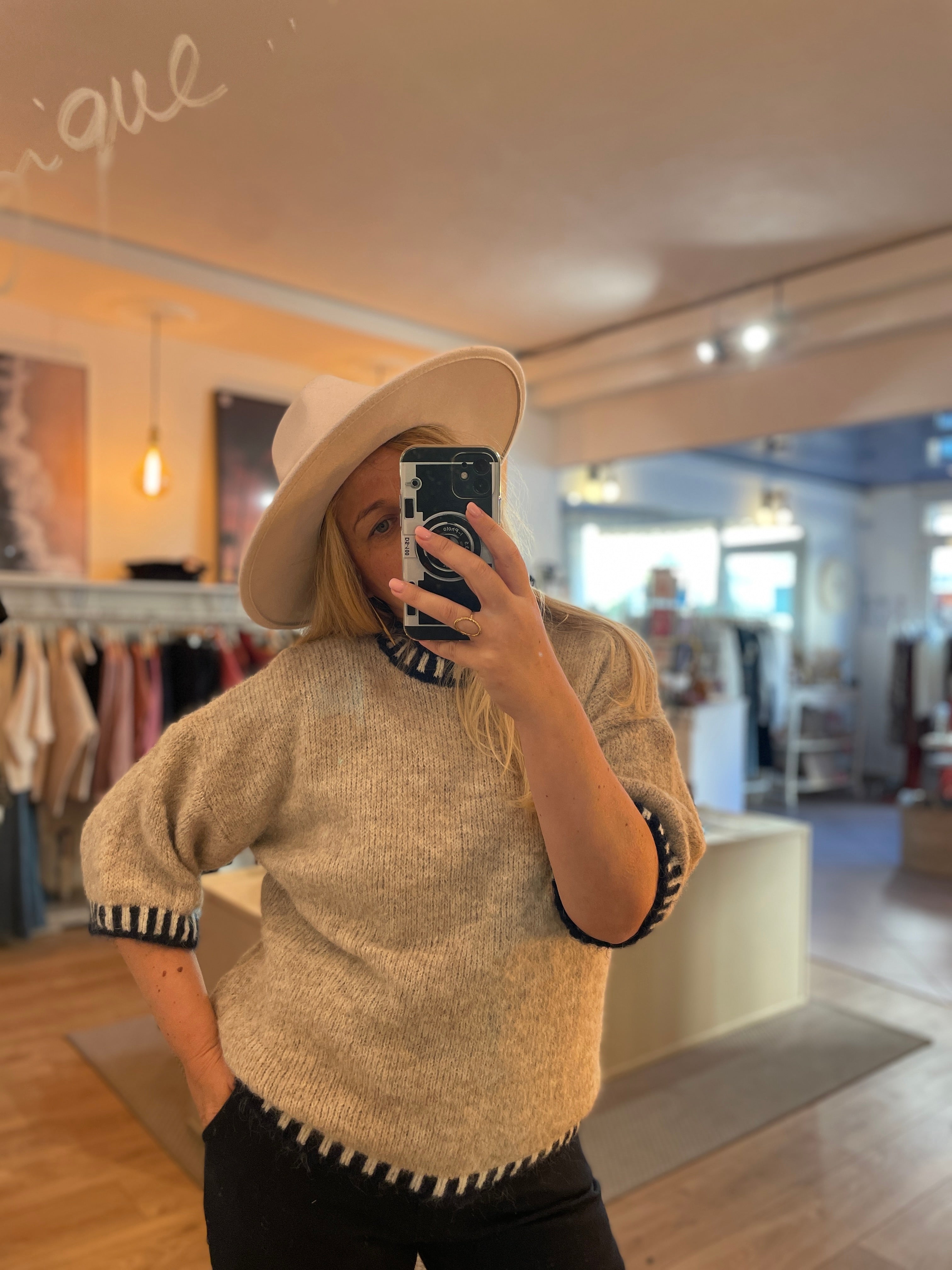 Pull manches courtes Gino