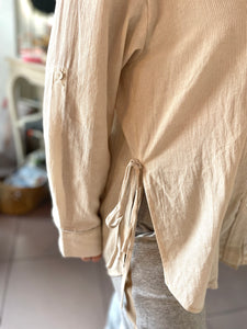 Chemise avec lien côté Sybile