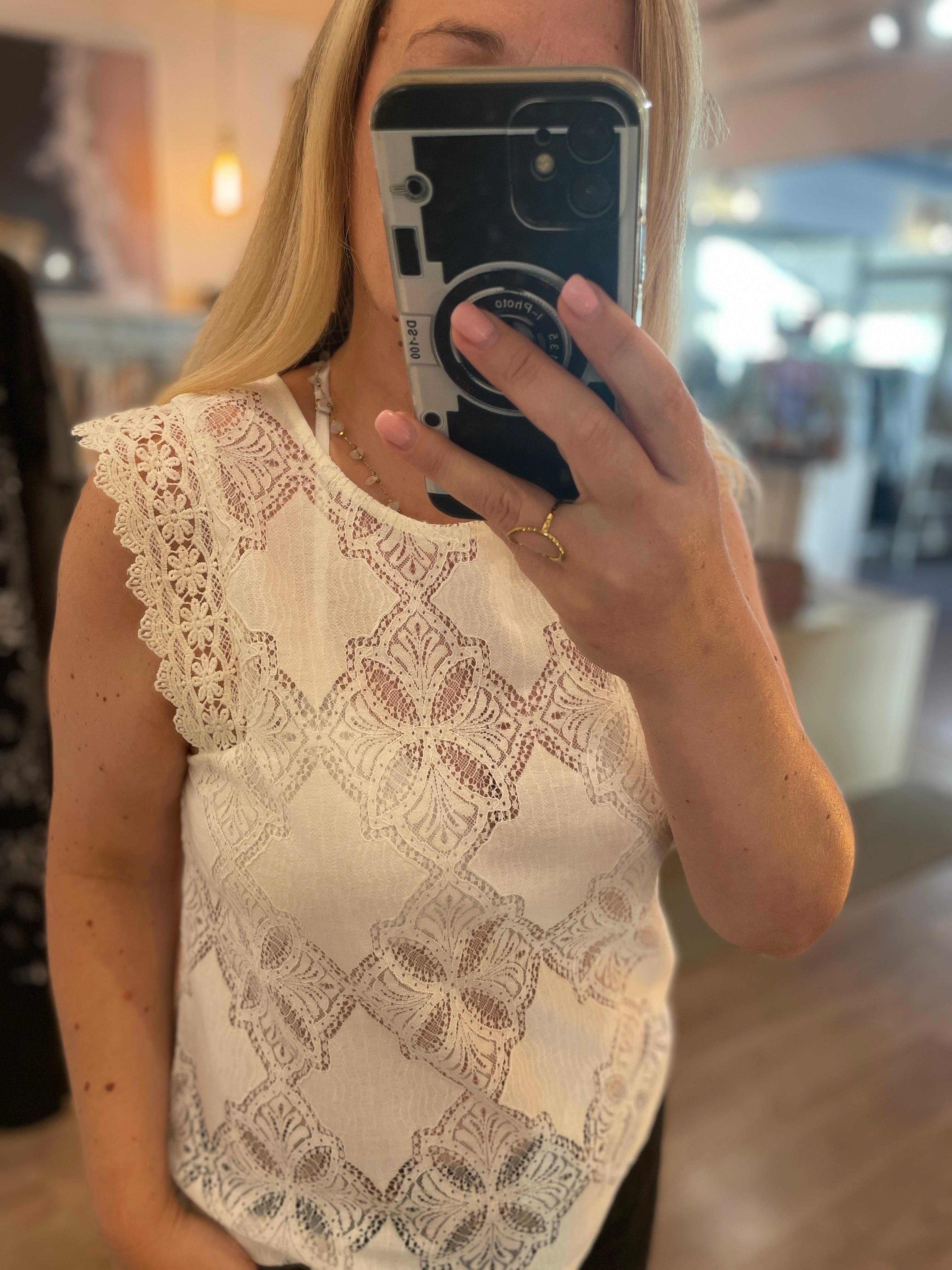 Top broderie Céline